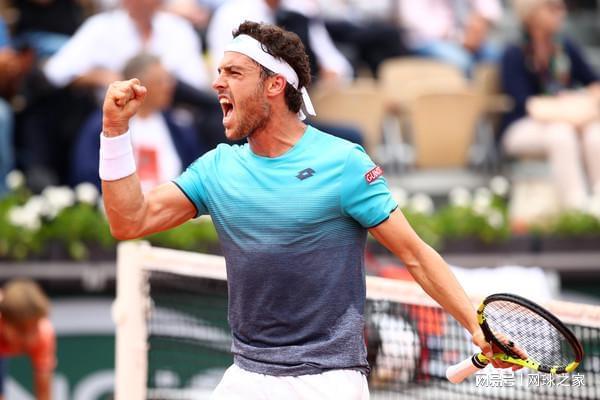 体育基础设 体育基础设